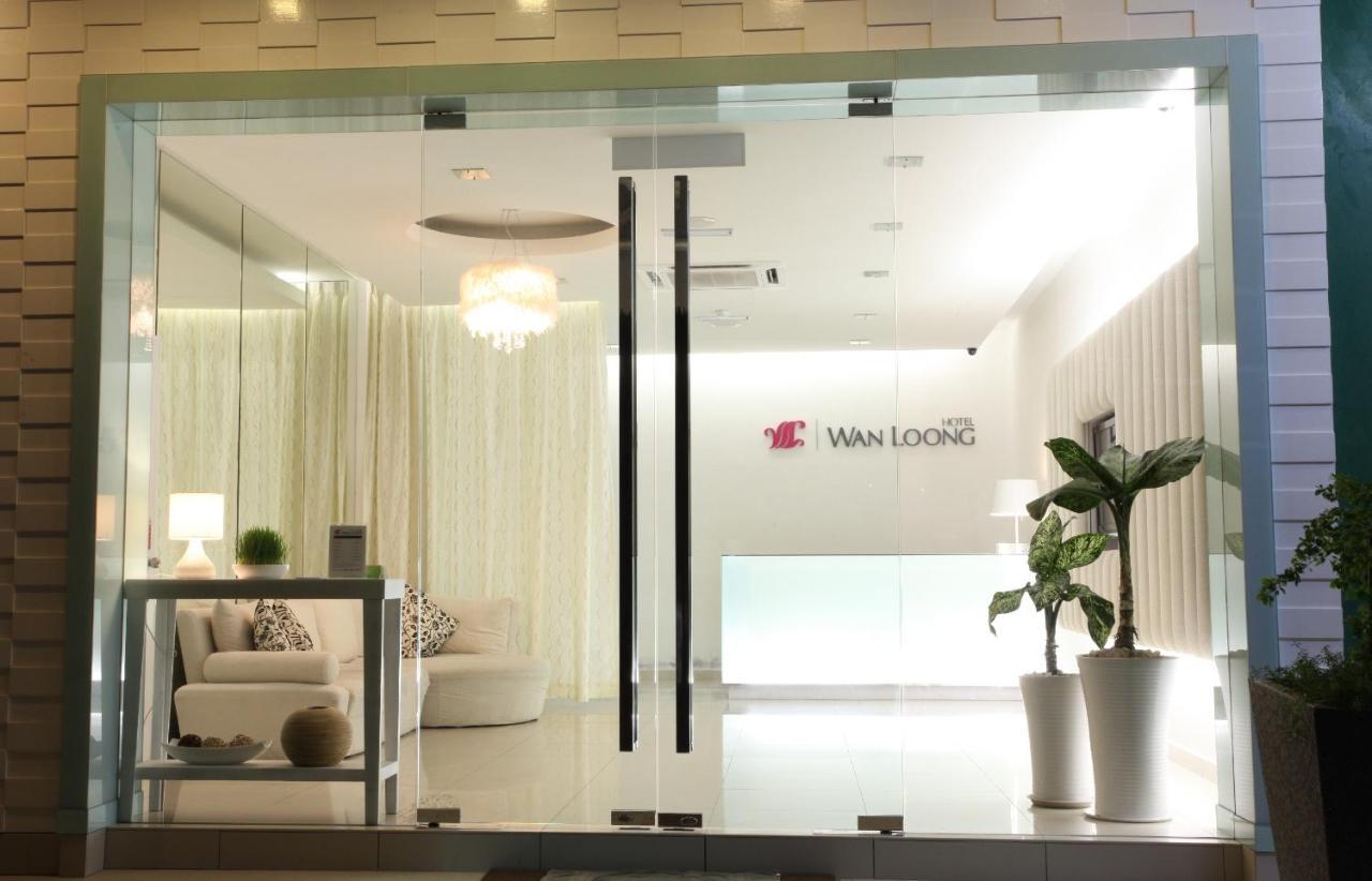 Wan Loong Hotel Pontian Kecil Buitenkant foto