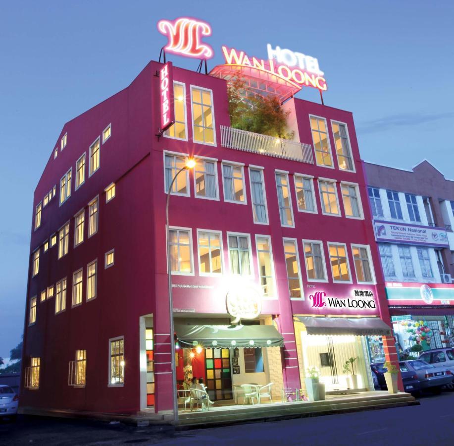 Wan Loong Hotel Pontian Kecil Buitenkant foto